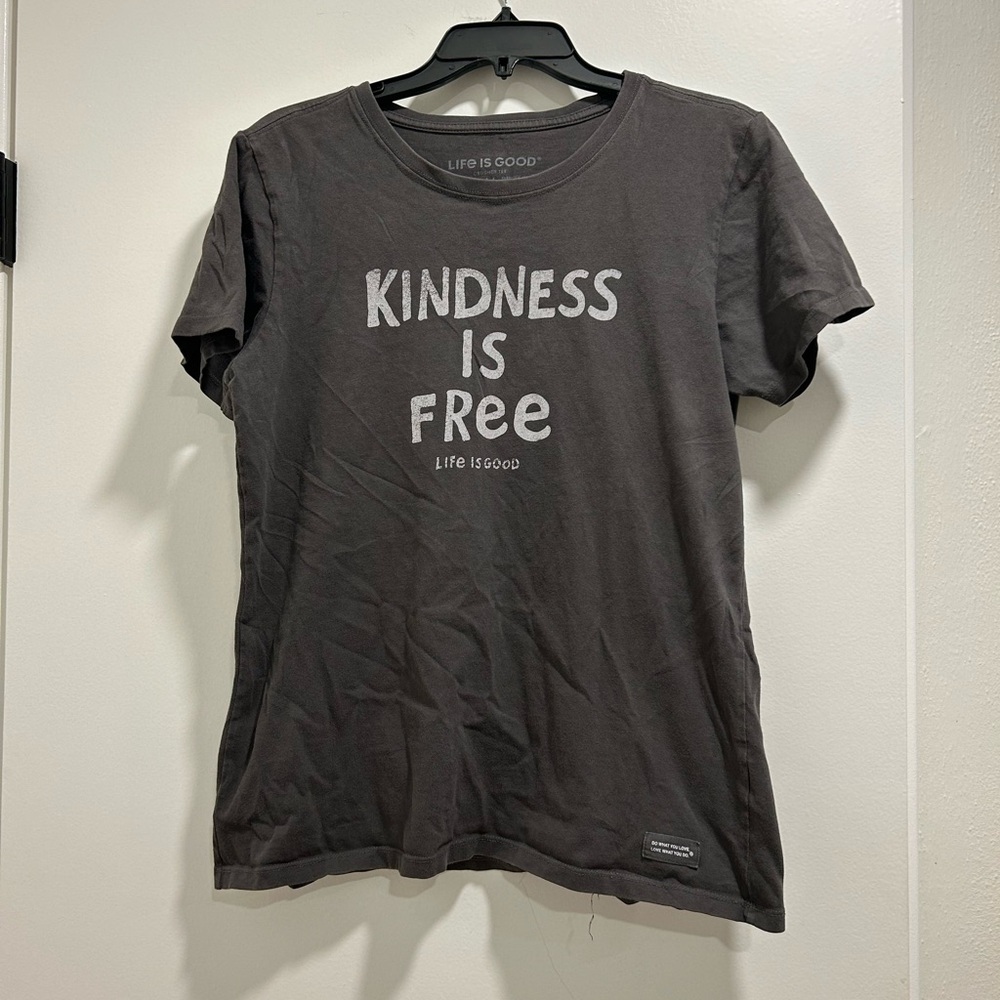 Life Is Good graphic tee size M